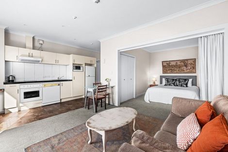 Photo of property in 4c/3 Shakespeare Road, Napier South, Napier, 4110