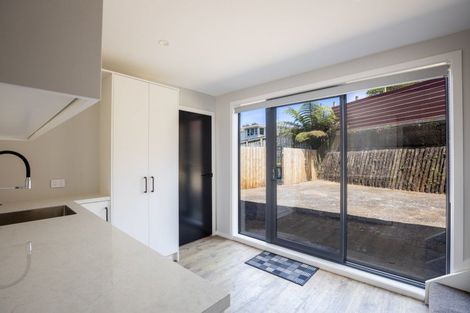 Photo of property in 35g Clearmont Crescent, Blagdon, New Plymouth, 4310