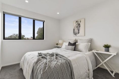 Photo of property in 6/63 Taikata Road, Te Atatu Peninsula, Auckland, 0610