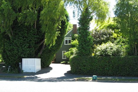 Photo of property in 87 Avonhead Road, Avonhead, Christchurch, 8042