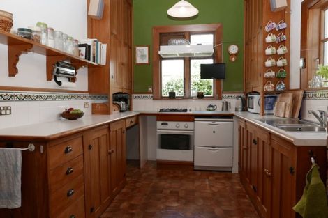 Photo of property in 29 Saint Martins Road, Saint Martins, Christchurch, 8022