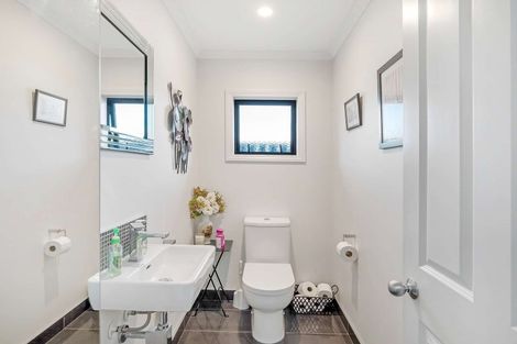 Photo of property in 112a Fitzroy Street, Terrace End, Palmerston North, 4410