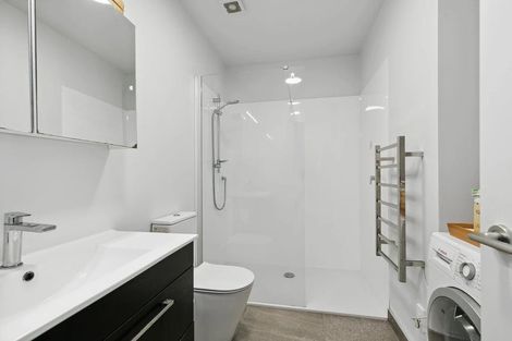 Photo of property in 2u7 Hindmarsh Street, Johnsonville, Wellington, 6037