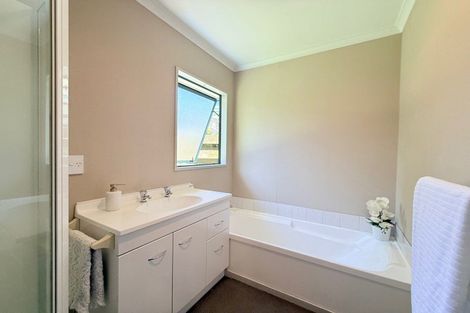 Photo of property in 7b Macville Road, Mount Maunganui, 3116