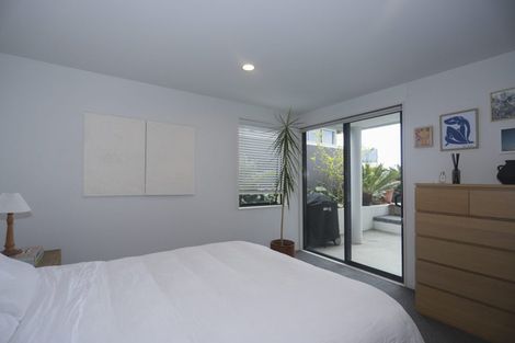Photo of property in 203 Marine Parade, Mount Maunganui, 3116