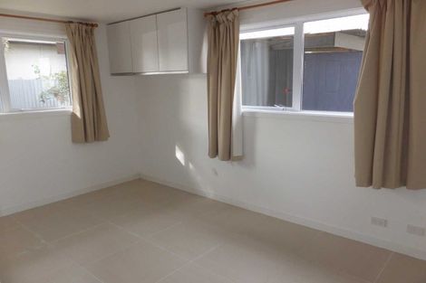 Photo of property in 330 Yaldhurst Road, Russley, Christchurch, 8042
