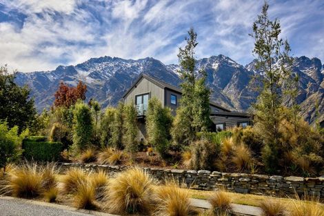 Photo of property in 1 Appin Court, Jacks Point, Queenstown, 9371