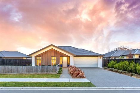 Photo of property in 45 Oakley Drive, Prebbleton, 7604