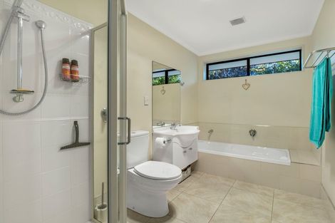 Photo of property in 6 Golden Courie Close, Papamoa Beach, Papamoa, 3118