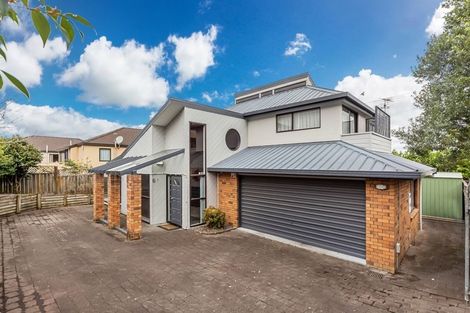 Photo of property in 6 Glucina Avenue, West Harbour, Auckland, 0618