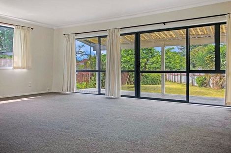 Photo of property in 6 Hinau Road, Mangere Bridge, Auckland, 2022