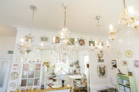 Photo of property in 89 Bridge Street, Bulls, 4818