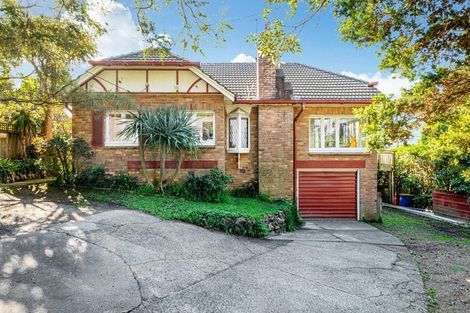 Photo of property in 195 Golf Road, Titirangi, Auckland, 0604