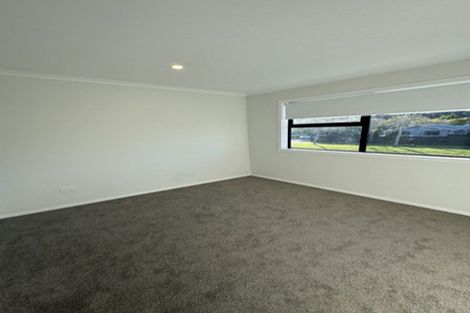 Photo of property in 8/666 Swanson Road, Swanson, Auckland, 0612
