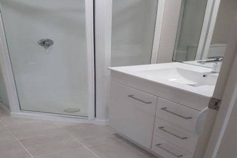 Photo of property in 3r/10 Crown Lynn Place, New Lynn, Auckland, 0600