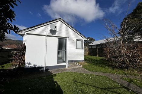 Photo of property in 4- 6 Speedy Street, Stokes Valley, Lower Hutt, 5019