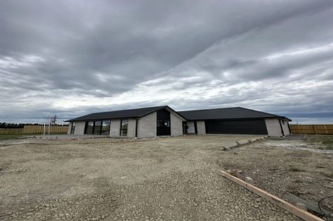 Photo of property in 22 Garden Road, Darfield, 7571