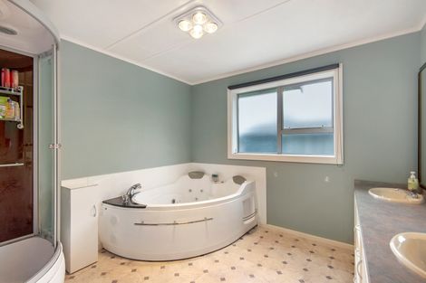 Photo of property in 62 Rowley Avenue, Hoon Hay, Christchurch, 8025