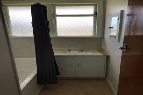 Photo of property in 130 Kermode Street, Ashburton, 7700