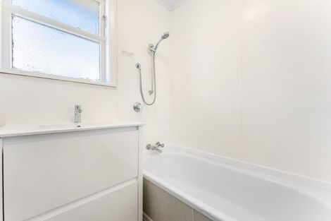 Photo of property in 3 Ellen Street, Manurewa East, Auckland, 2102