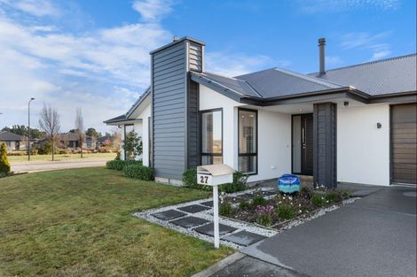 Photo of property in 27 Faringdon Boulevard, Rolleston, 7615