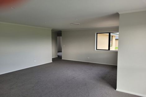 Photo of property in 8 Rayner Lane, Marton, 4710