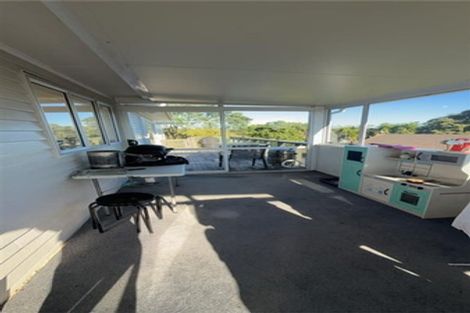 Photo of property in 89 Wairau Road, Oakura, 4314
