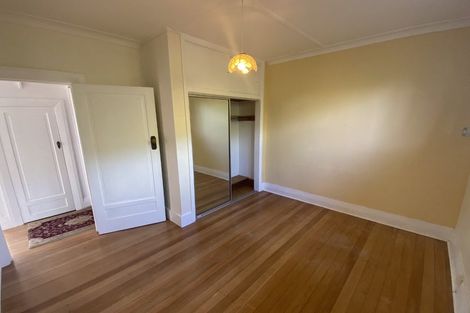 Photo of property in 34 Grandview Crescent, Opoho, Dunedin, 9010