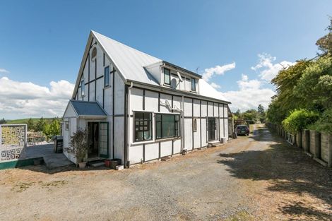 Photo of property in 33 Abbotsford Road, Waipawa, 4210