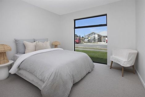 Photo of property in 28 Oakmill Drive, Casebrook, Christchurch, 8051