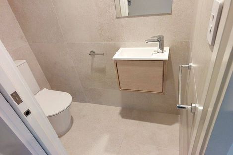 Photo of property in 19 Gunn Way, Hobsonville, Auckland, 0616