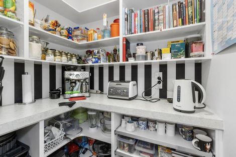 Photo of property in 25 Caleb Place, Northwood, Christchurch, 8051