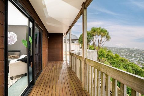 Photo of property in 9 Kapil Grove, Khandallah, Wellington, 6035