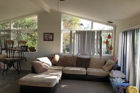 Photo of property in 110 Roberts Road, Te Atatu South, Auckland, 0610