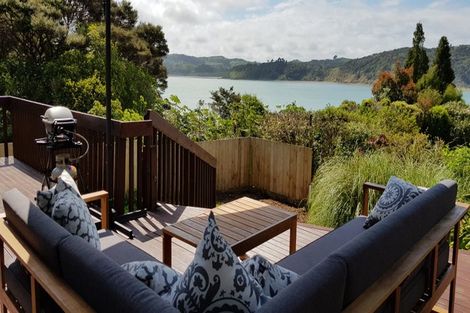 Photo of property in 78i Greenslade Road, Raglan, 3295