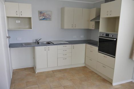 Photo of property in 54 Vogel Street, Hawera, 4610