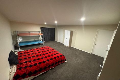 Photo of property in 18 Woodside Common, Westmorland, Christchurch, 8025