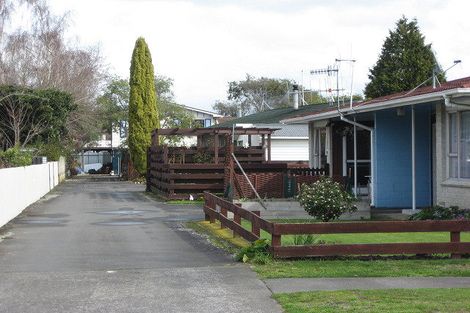Photo of property in 2/808 Gordon Road, Raureka, Hastings, 4120