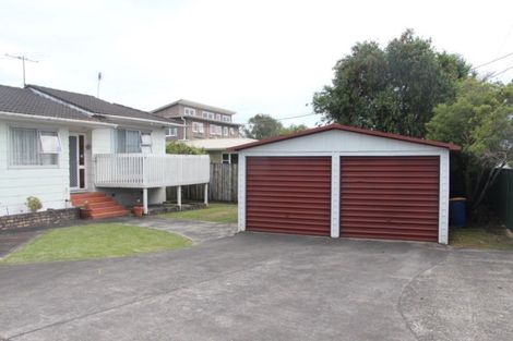 Photo of property in 375 Hobsonville Road, Hobsonville, Auckland, 0618