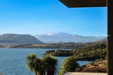 Photo of property in 32 Vista Terrace, Wye Creek, Queenstown, 9371
