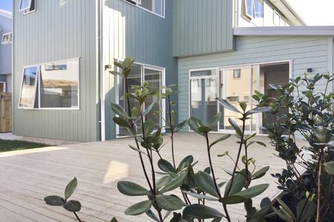 Photo of property in 12 Roa Avenue, Hobsonville, Auckland, 0616