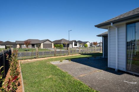 Photo of property in 50 Watkins Road, Cambridge, 3434