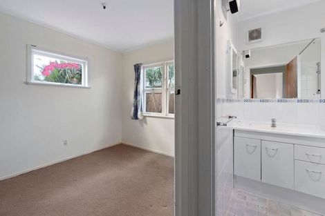 Photo of property in 1/46 Hastings Road, Mairangi Bay, Auckland, 0630