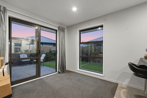Photo of property in 19 William Nicholls Drive, Belfast, Christchurch, 8051