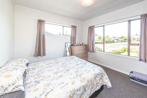 Photo of property in 28 Roberts Avenue, Aramoho, Whanganui, 4500