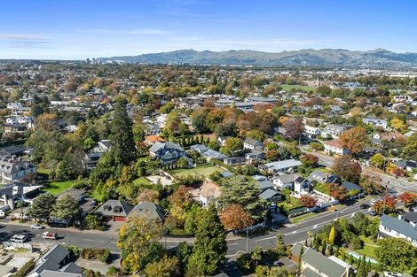 Photo of property in 12 Glandovey Road, Fendalton, Christchurch, 8052