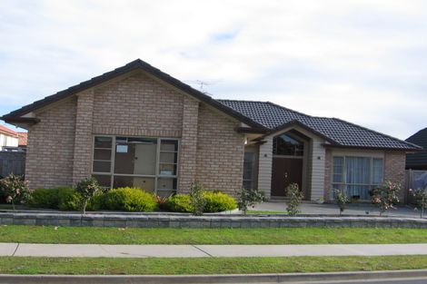Photo of property in 17 Earlshall Drive, Flat Bush, Auckland, 2016