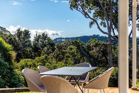 Photo of property in 21 Priscilla Crescent, Mornington, Wellington, 6021