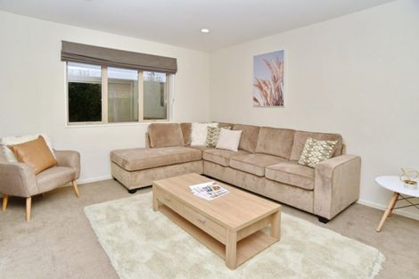 Photo of property in 22 Cedar Place, Rangiora, 7400