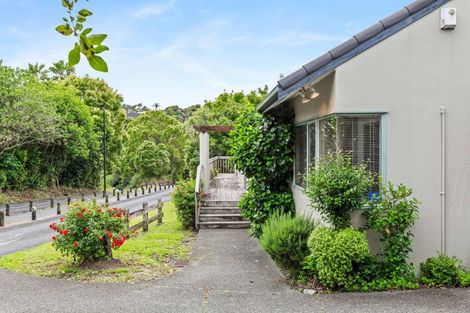 Photo of property in 90a Atkinson Road, Titirangi, Auckland, 0604